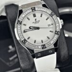 ساعت مچی زنانه هابلوت سیلور صفحه سفید دور نگین Hublot Diamonds Silver White Screen Around Jewel - تصویر 2