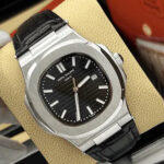ساعت مچی مردانه پتک فیلیپ ناتیلوس بند چرمی صفحه مشکی Patek Philippe Nautilus Leather Black Screen - تصویر 2